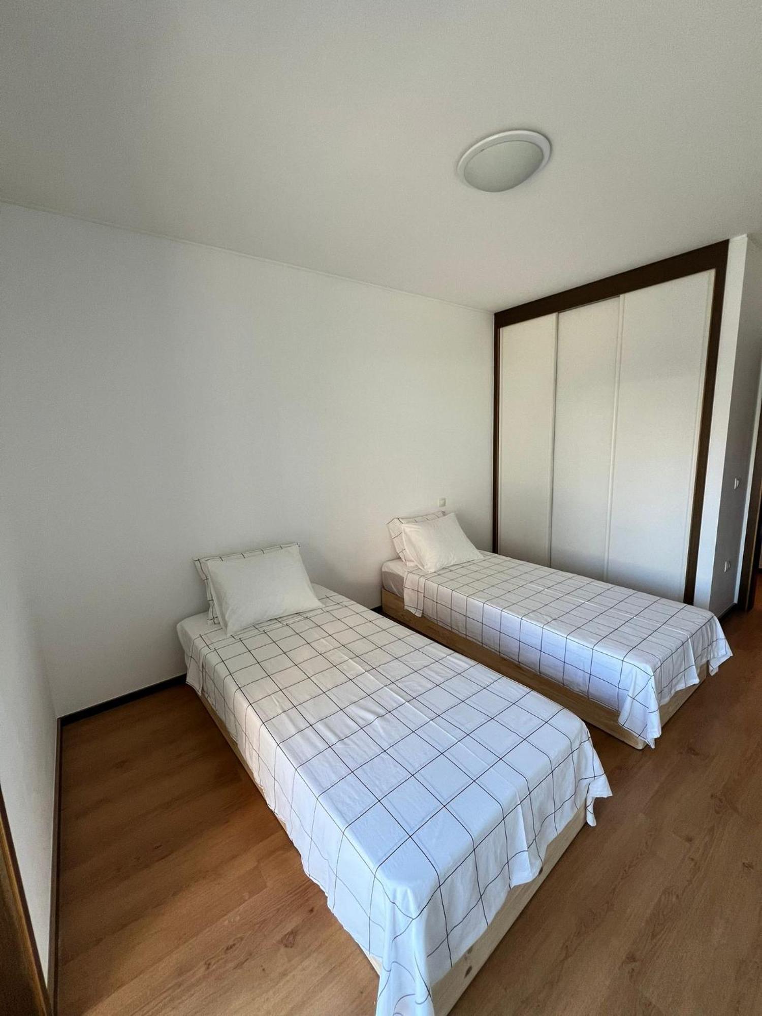P&H Apartment Авейру Екстер'єр фото